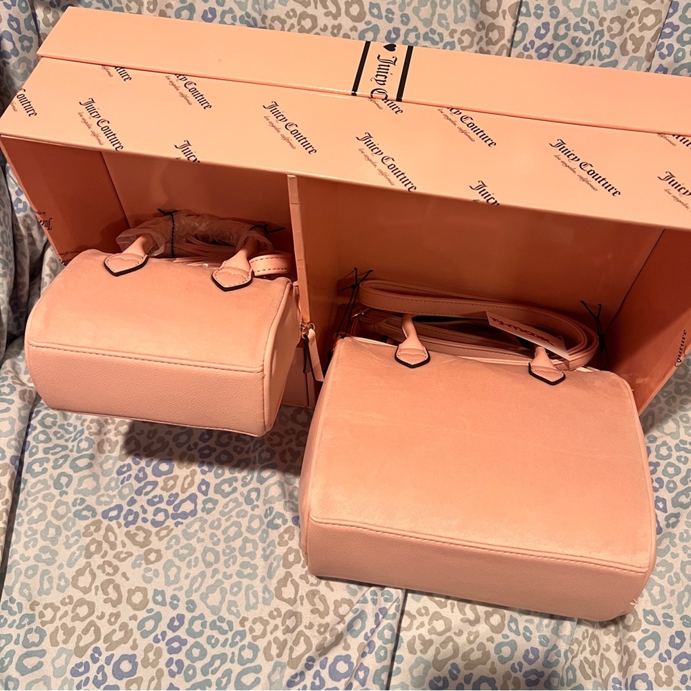 New Pink Juicy Couture Barrel Bag Gift Set of 2 Satchels Purse Velour MSRP $108 - Picture 8 of 8